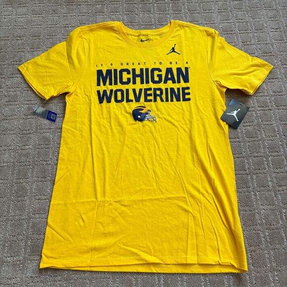 Michigan Wolverines Football 2018 Season T Shirt Mens Small Jordan Nike U of M - Picture 1 of 7
